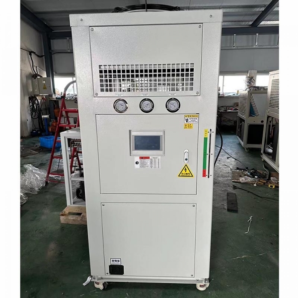 高低溫循環(huán)測(cè)試機(jī)